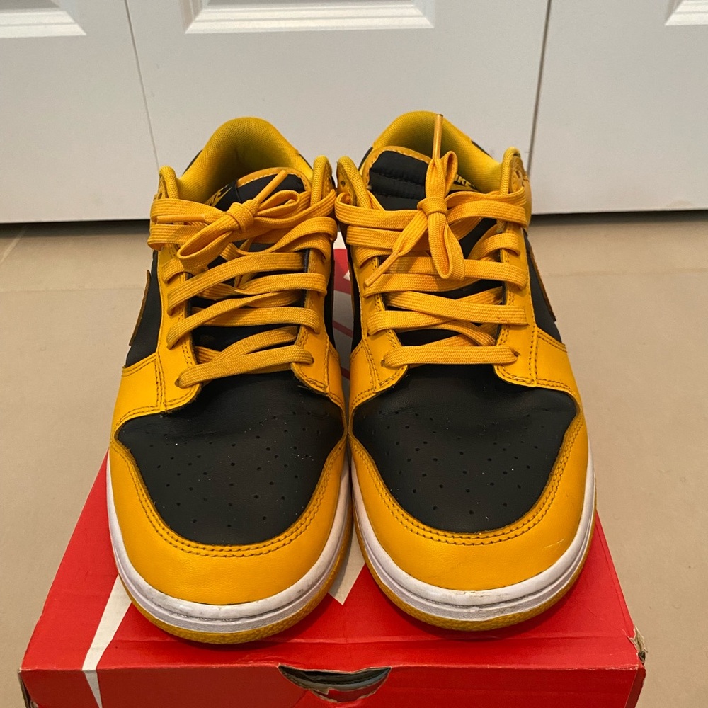 Nike Dunks - image 2